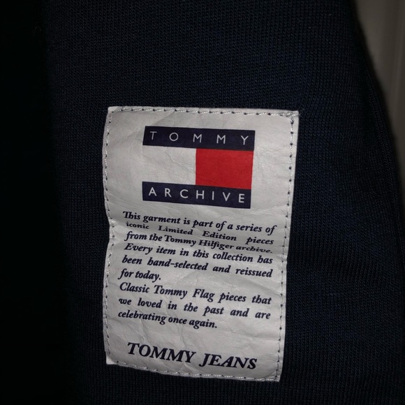 Limited Edition Tommy Hilfiger Shirt - Picture 4 of 4